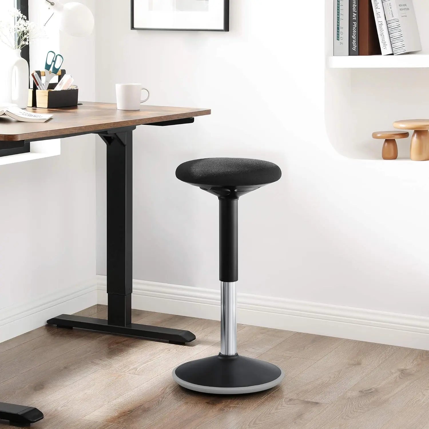 Ergonomischer Sitzhocker höhenverstellbar schwarz Stoff von Songmics