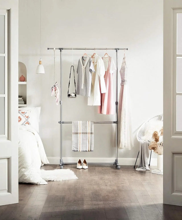 Kleiderständer Höhenverstellbar Edelstahl Rollen Silber von Songmics