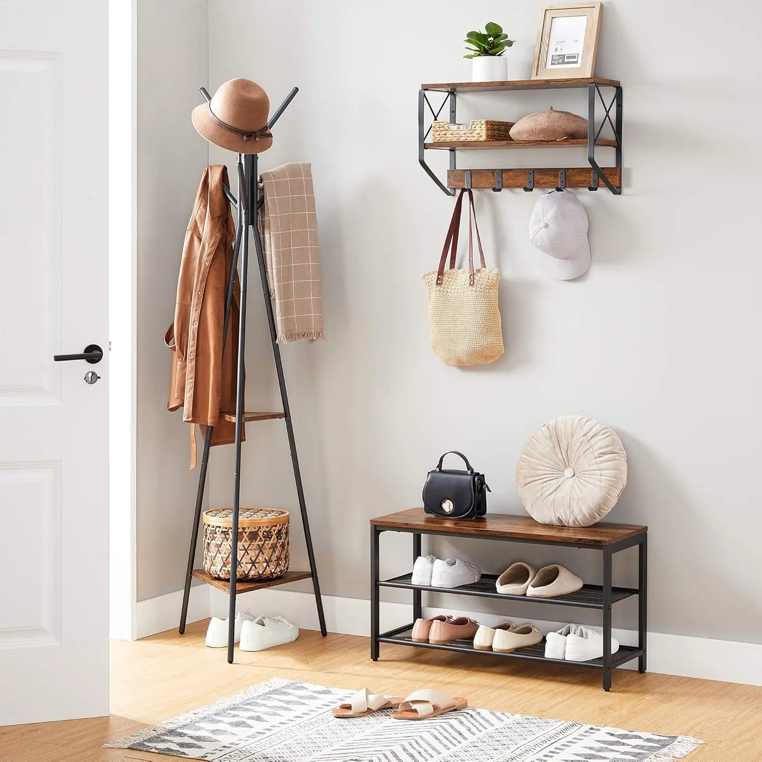 Garderobenständer Industrie-Design mit Ablagen vintagebraun-schwarz von Songmics