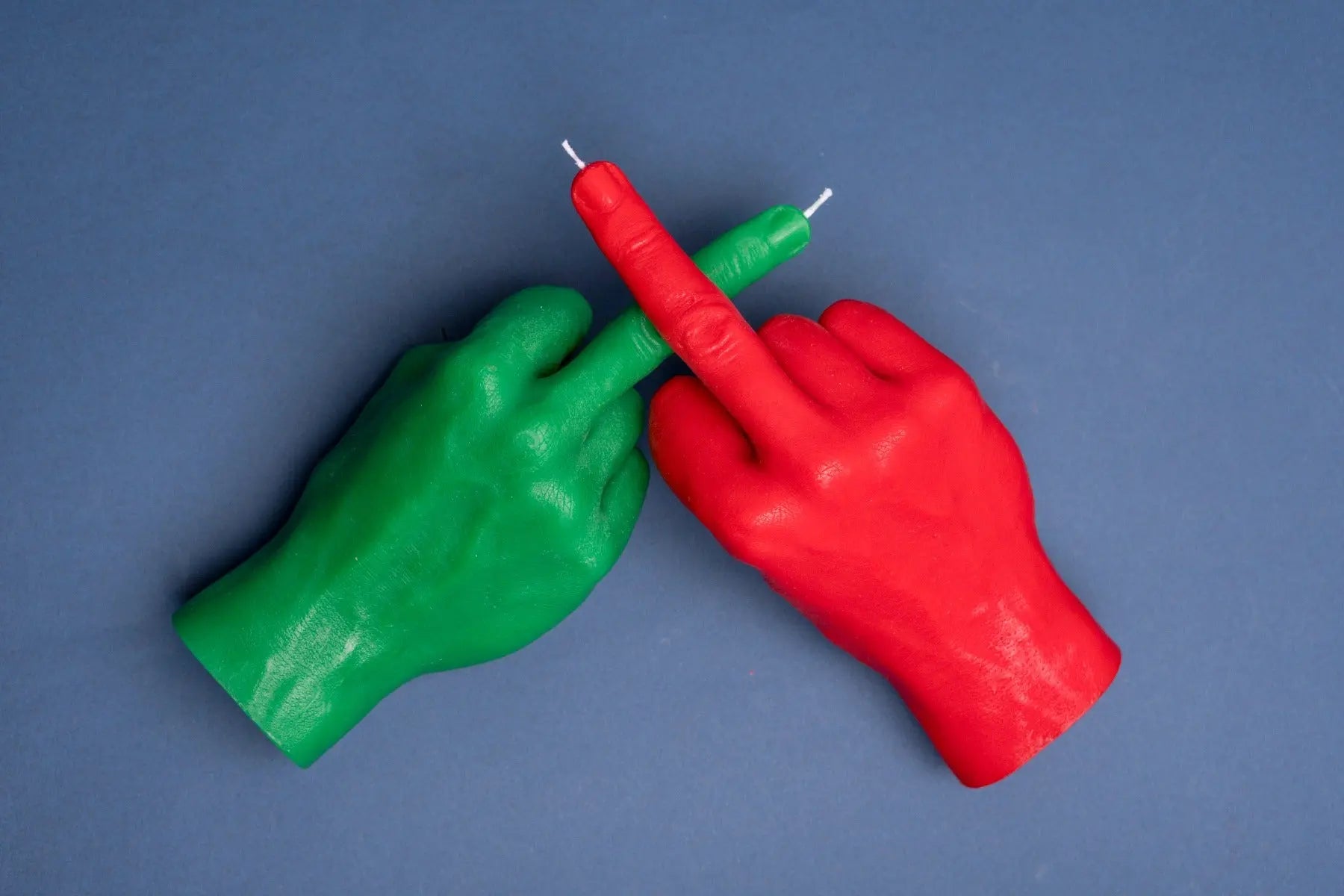 F*ck you Rot von Candle Hand