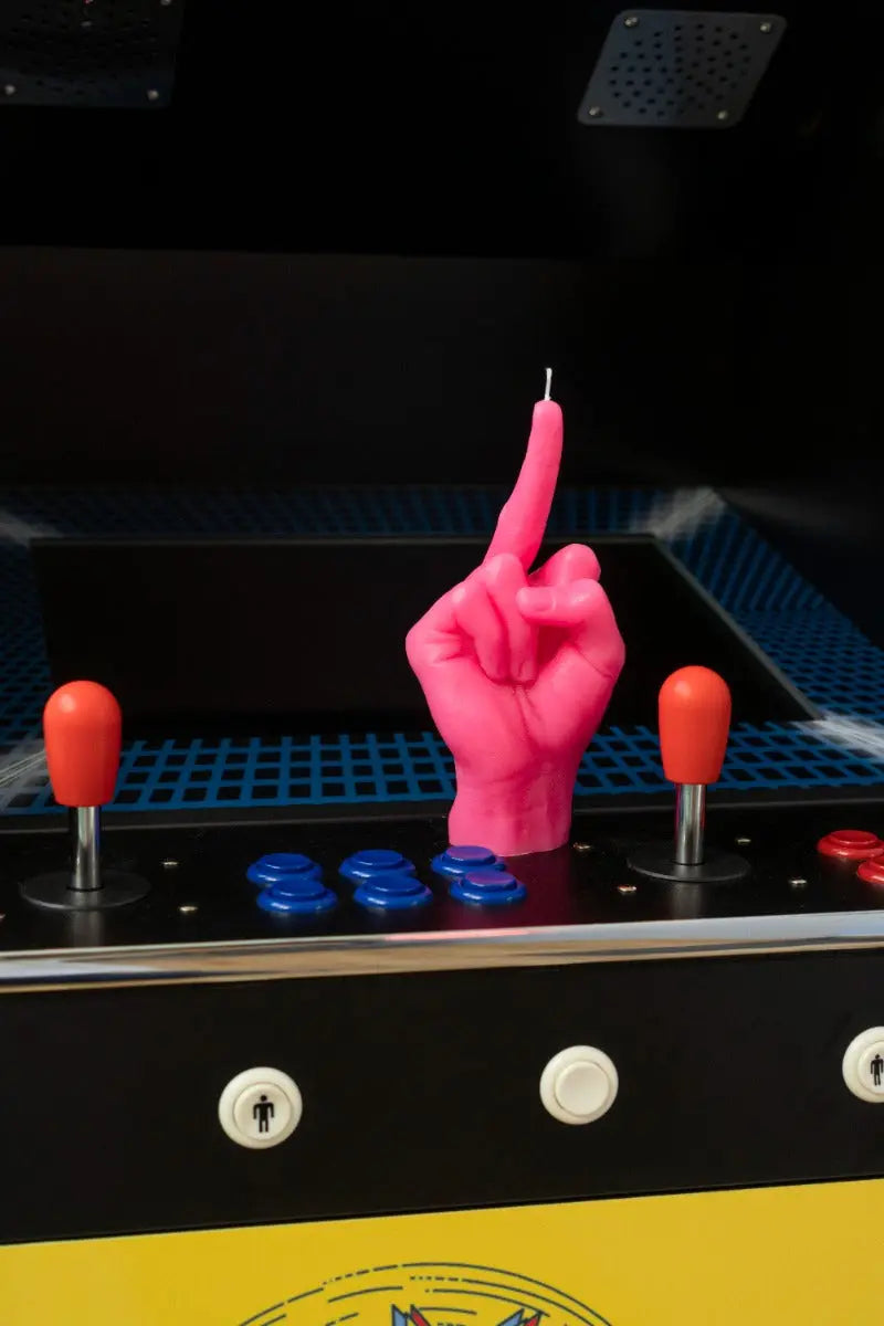 F*ck you Rot von Candle Hand