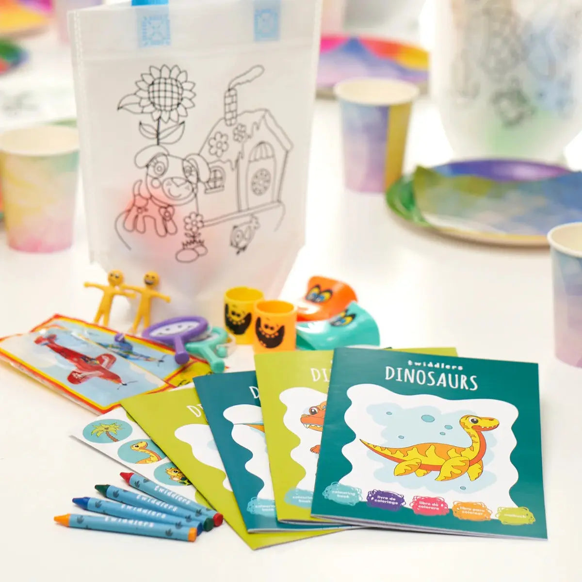 Malbuch Mini mit Sticker Dinosaurier 12 Stück von Twiddlers