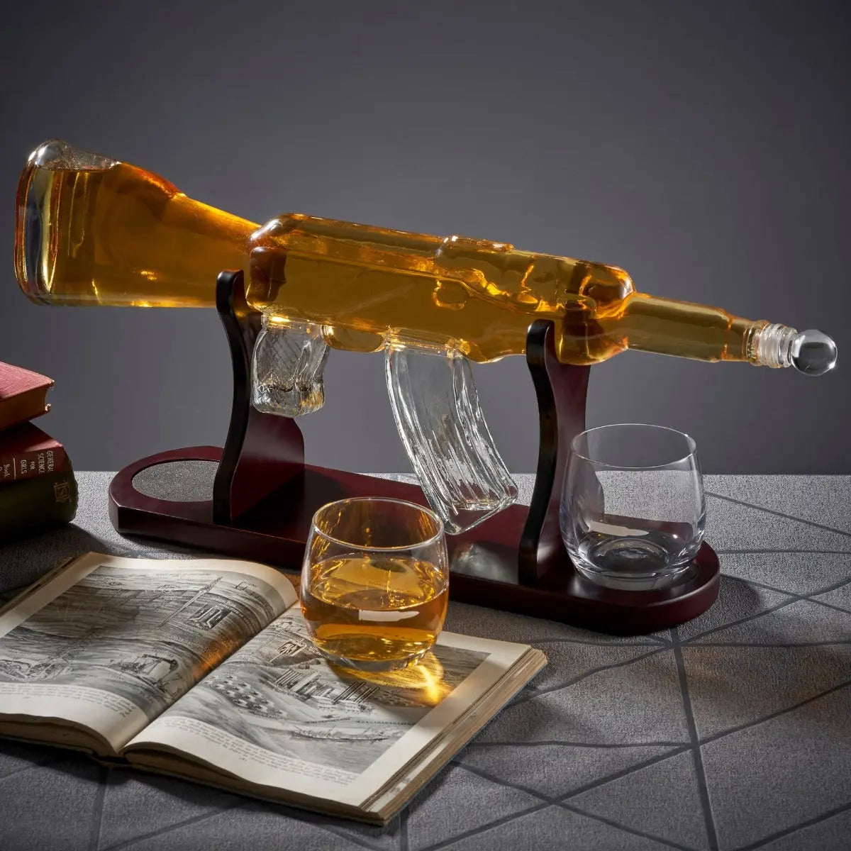 Whisky Gläser & Dekanter Gewehr von Oak & Steel