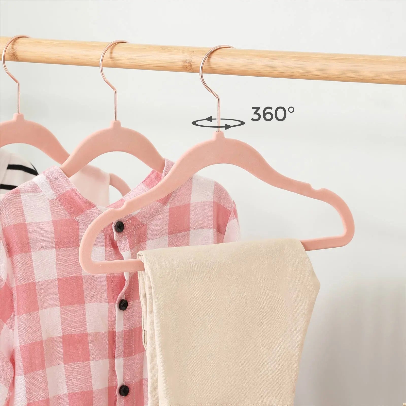 Kinderkleiderbügel Samt 50er Set pastellrosa von Songmics