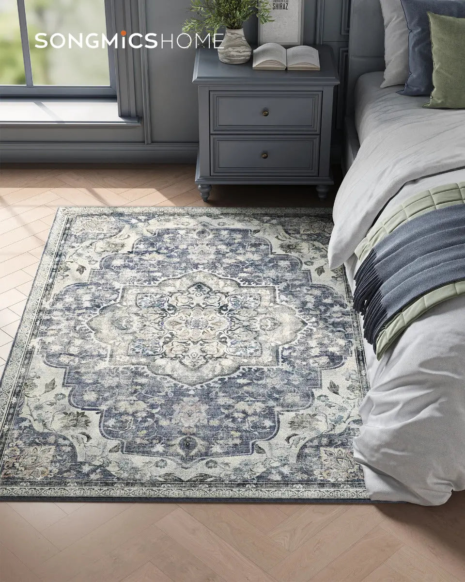 Wohnzimmerteppich Rutschfest Vintage Grau 120 x 170 cm von Songmics
