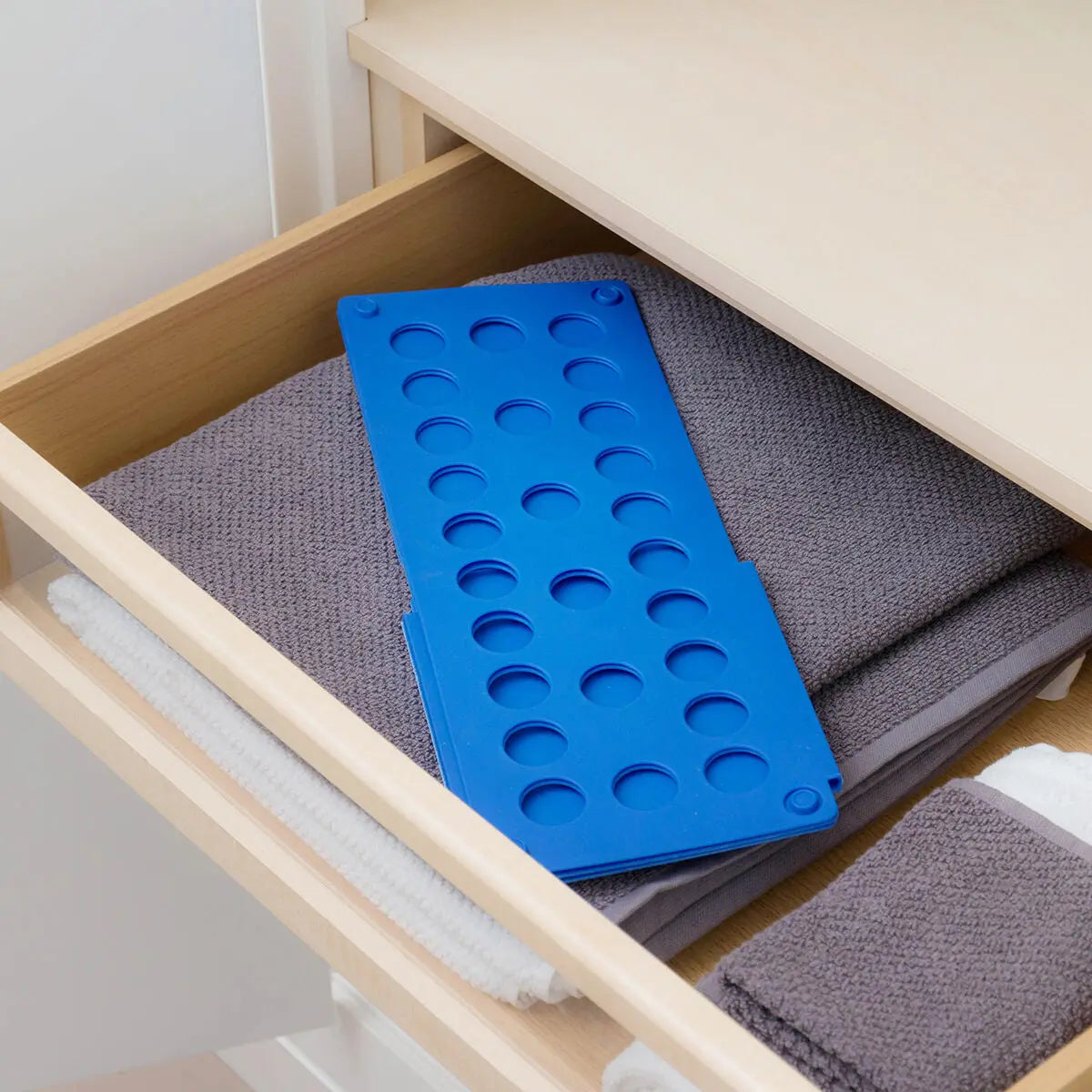 Falthilfe für Kinderkleidung Blau von InnovaGoods