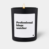 Duftkerze Schwarz Woody Professional binge watcher von ChattyCandles
