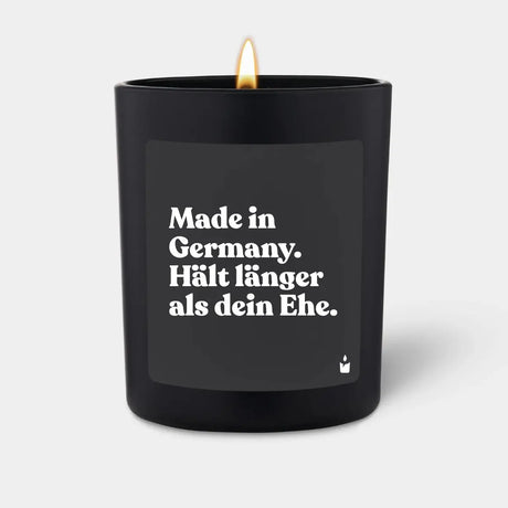 Duftkerze Schwarz Woody Made in Germany. Hält länger als dein Ehe. von ChattyCandles
