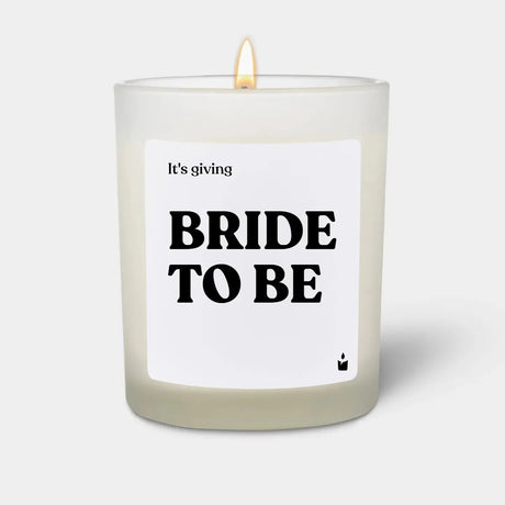 Duftkerze Weiss Flowery It's giving bride to be von ChattyCandles