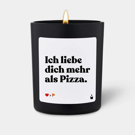 Duftkerze Schwarz Woody Ich liebe dich mehr als Pizza. von ChattyCandles