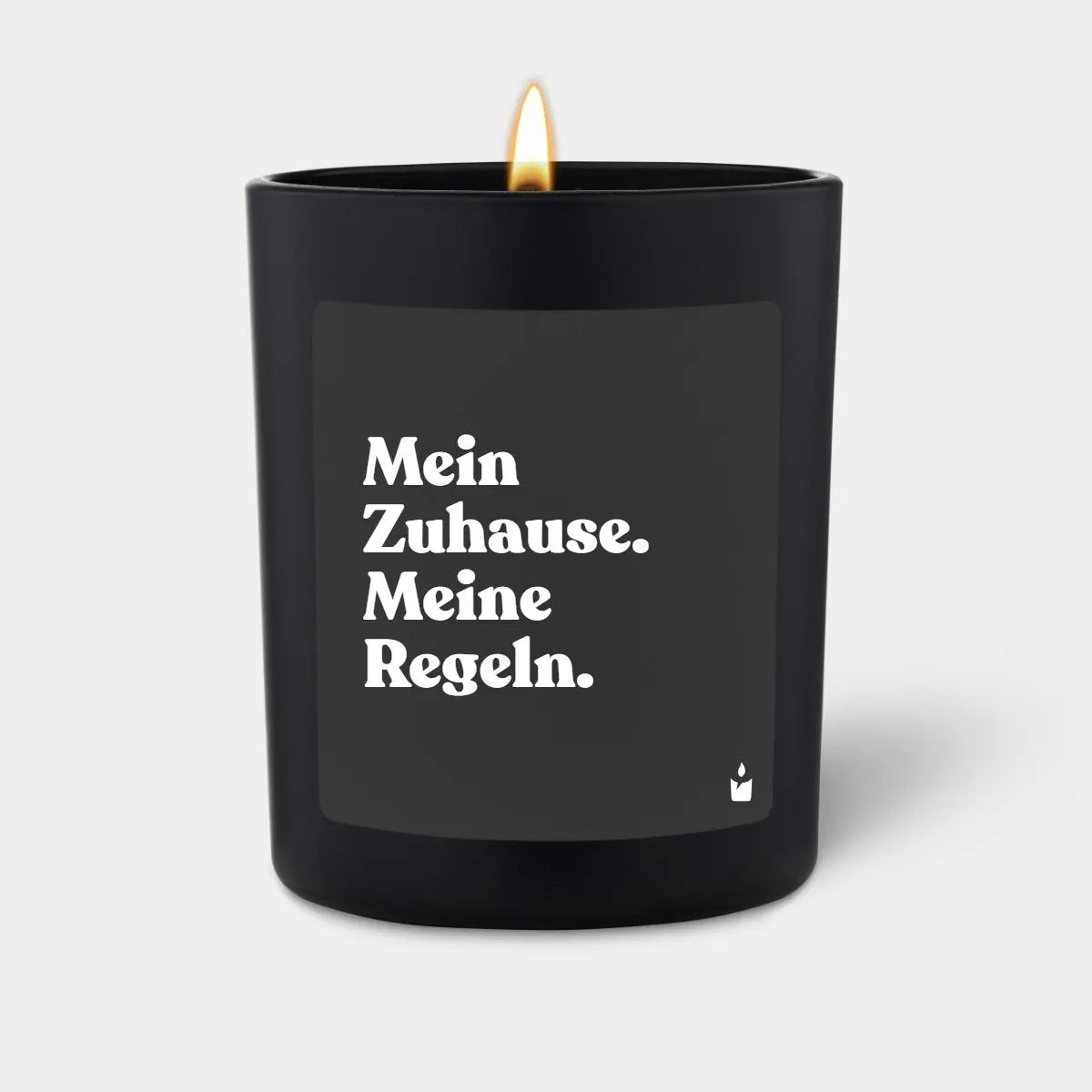 Duftkerze Schwarz Woody Mein Zuhause. Meine Regeln. von ChattyCandles