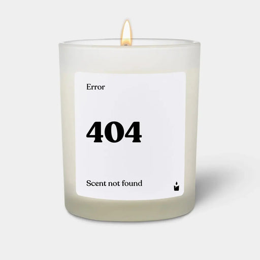 Duftkerze Woody Error 404 Scent not found von ChattyCandles