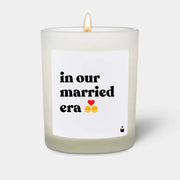 Duftkerze Weiss Flowery in our married era von ChattyCandles