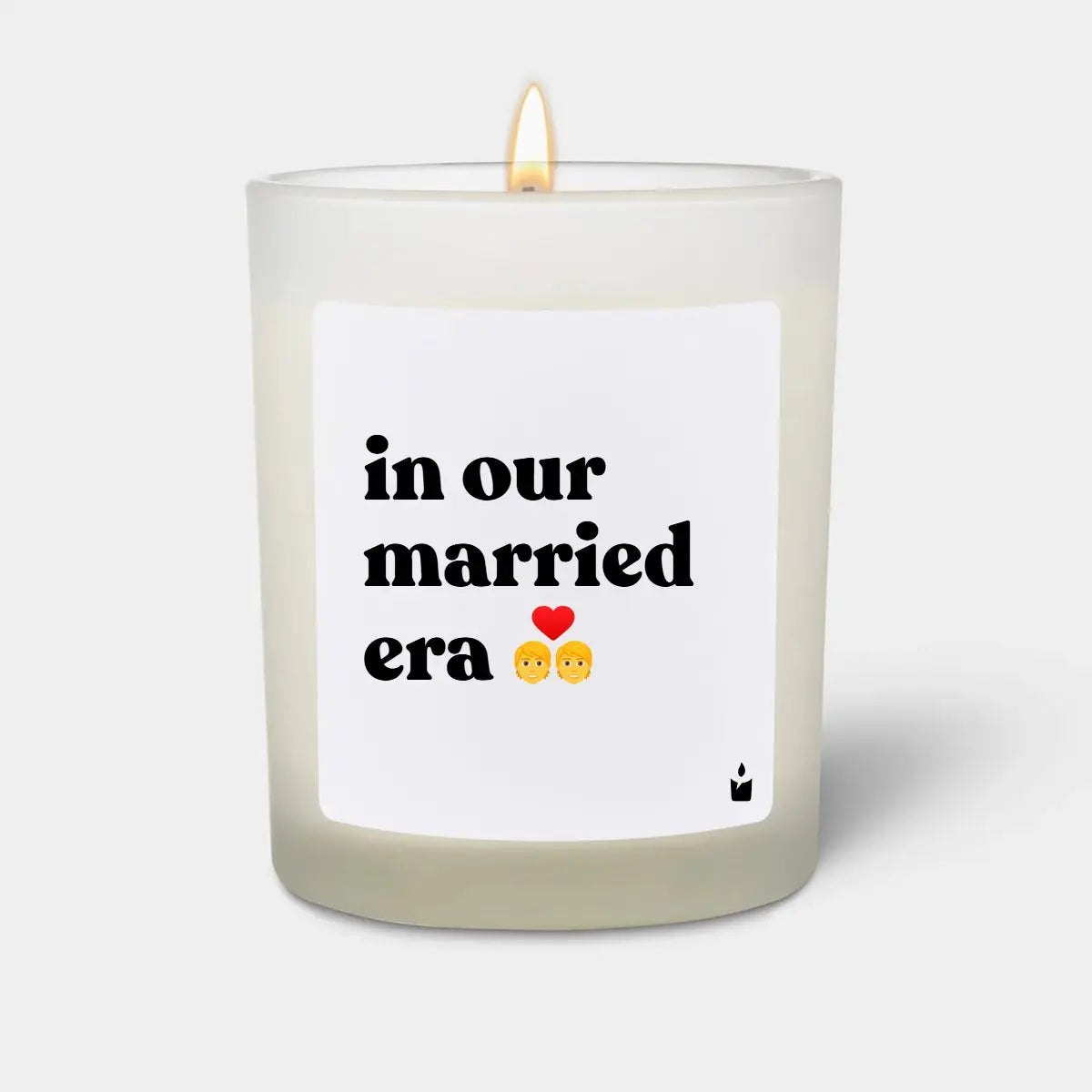 Duftkerze Weiss Flowery in our married era von ChattyCandles