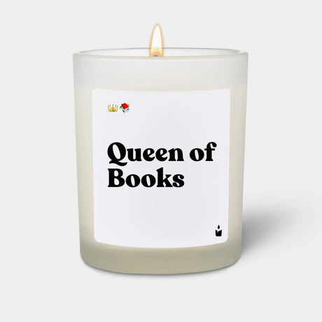 Duftkerze Weiss Flowery Queen of Books von ChattyCandles