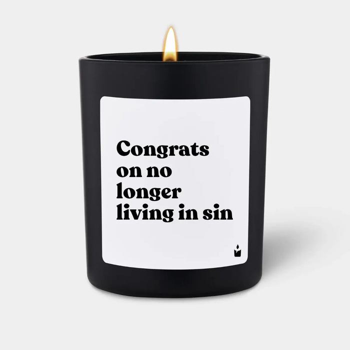 Duftkerze Woody Congrats on no longer living in sin von ChattyCandles