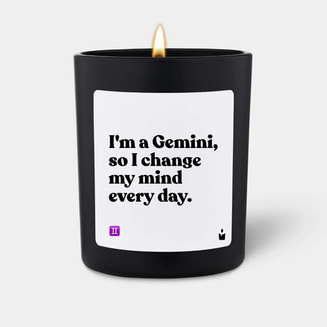 Duftkerze Schwarz Woody I'm a Gemini, so I change my mind every day. von ChattyCandles