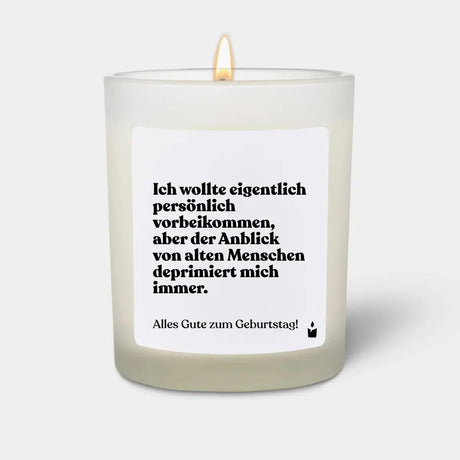 Duftkerze Weiss Woody Ich wollte eigentlich persönlich vorbeikommen, aber der Anblick von alten Menschen deprimiert mich immer. von ChattyCandles