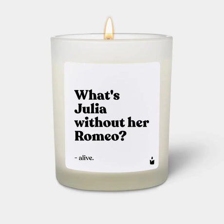 Duftkerze Weiss Woody What's Julia without her Romeo? - alive. von ChattyCandles