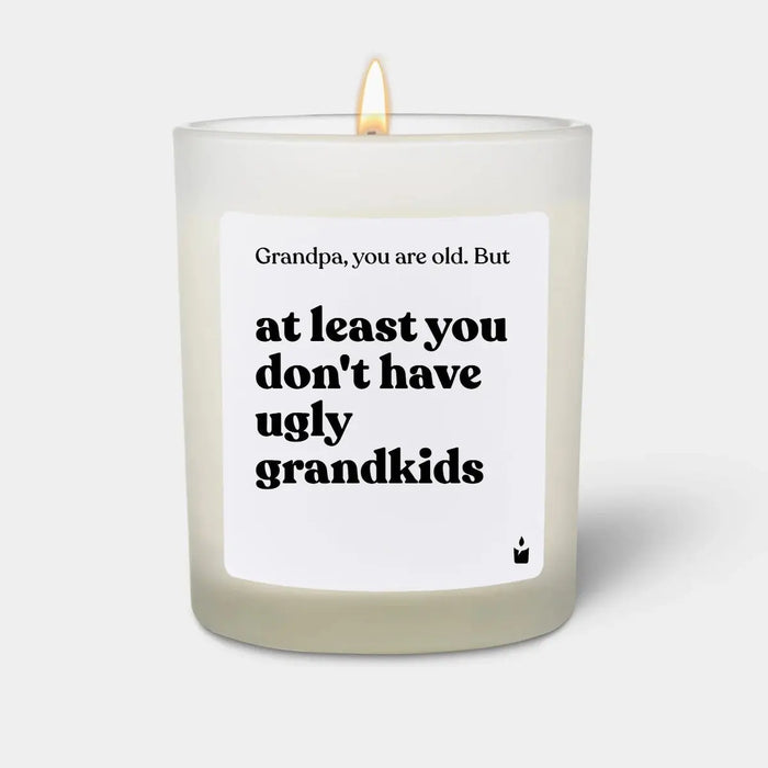 Duftkerze Flowery Grandpa, you are old. But at least you don't have ugly grandkids von ChattyCandles