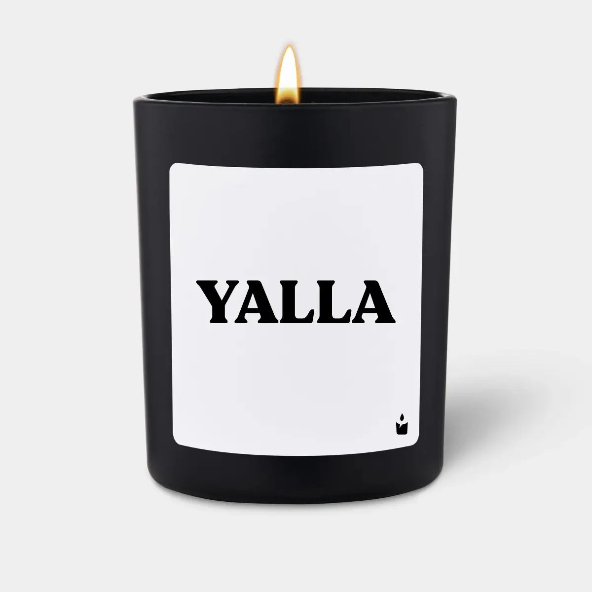 Duftkerze Schwarz Woody Yalla von ChattyCandles