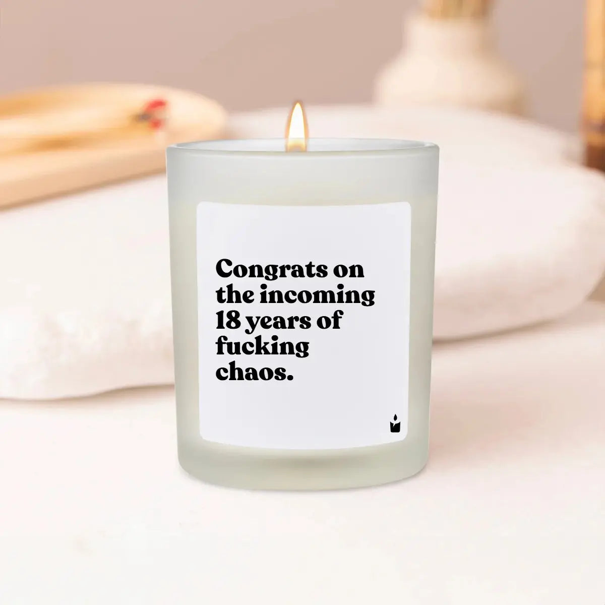 Duftkerze Weiss Woody Congrats on the incoming 18 years of fucking chaos. von ChattyCandles