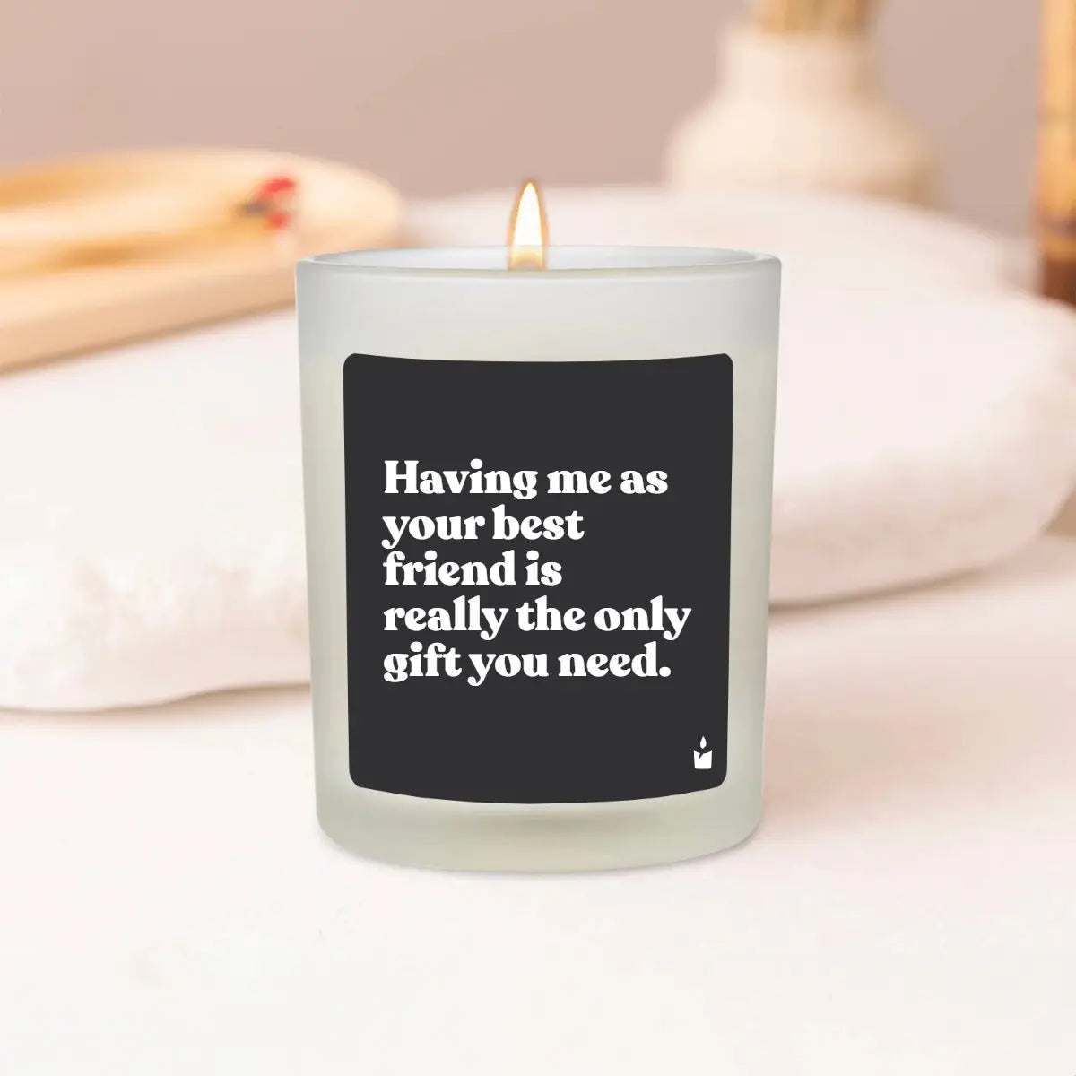 Duftkerze Weiss Woody Having me as your best friend is really the only gift you need. von ChattyCandles
