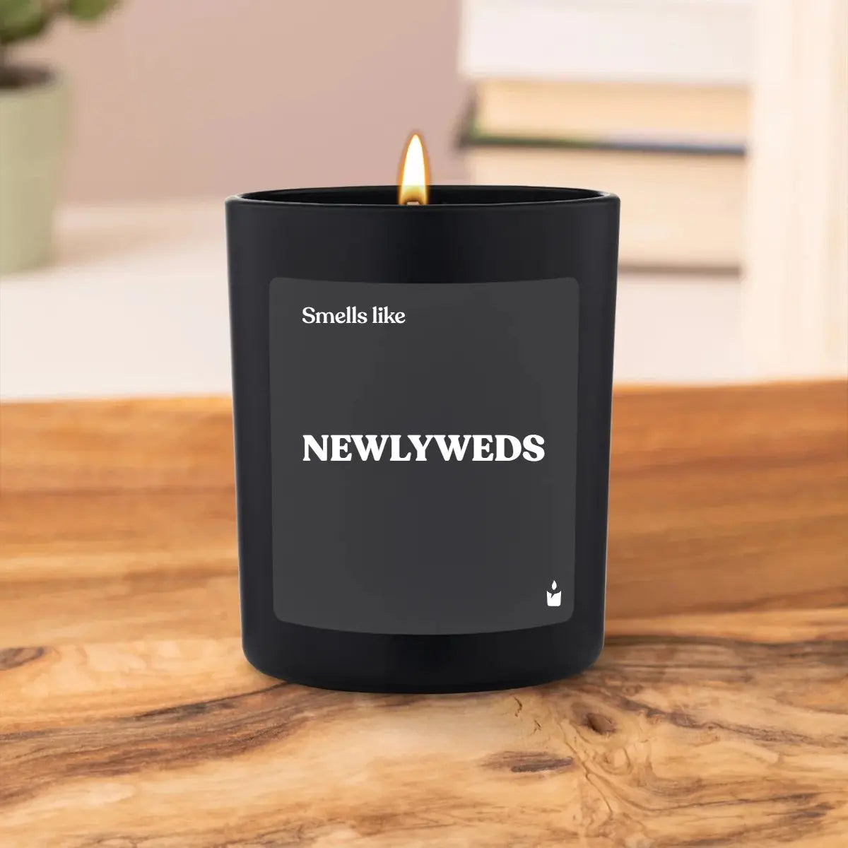 Duftkerze Schwarz Flowery Smells like newlyweds von ChattyCandles