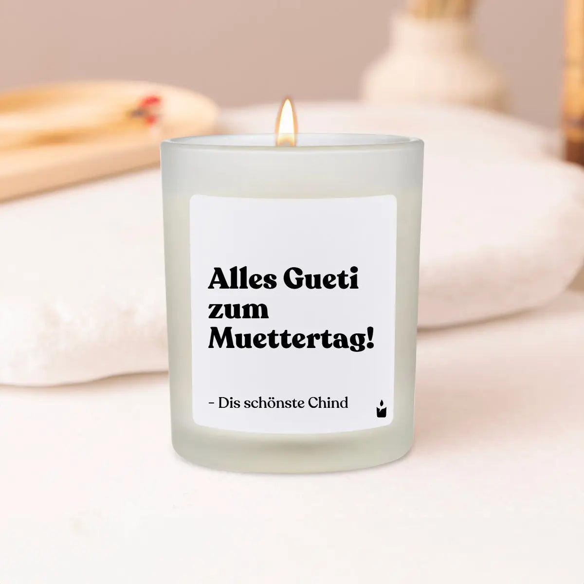 Duftkerze Weiss Flowery Alles Gueti zum Muettertag! - Dis schönste Chind von ChattyCandles