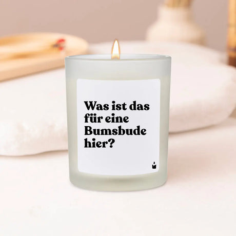 Duftkerze Weiss Flowery Was ist das für eine Bumsbude hier? von ChattyCandles