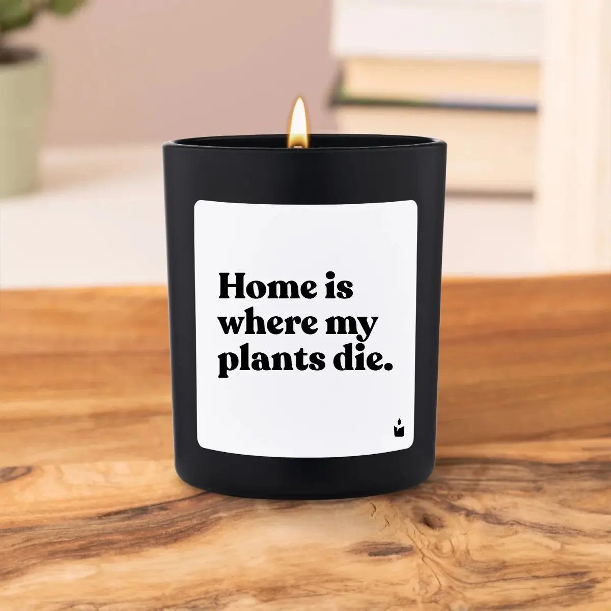 Duftkerze Schwarz Flowery Home is where my plants die. von ChattyCandles