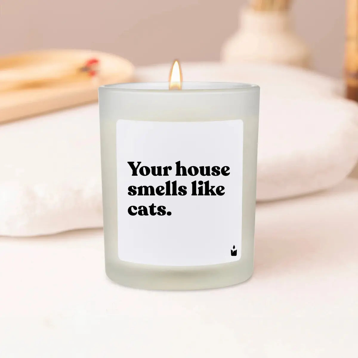 Duftkerze Weiss Flowery Your house smells like cats. von ChattyCandles