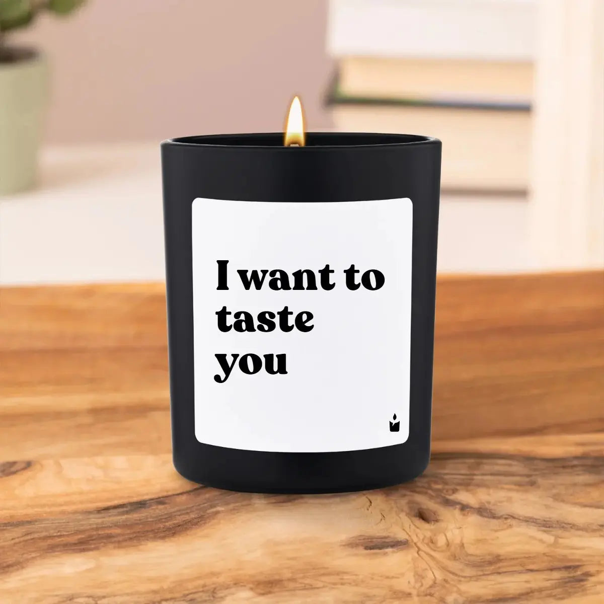 Duftkerze Schwarz Flowery I want to taste you von ChattyCandles