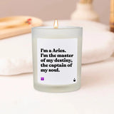 Duftkerze Weiss Woody I'm a Aries. I'm the master of my destiny, the captain of my soul. von ChattyCandles
