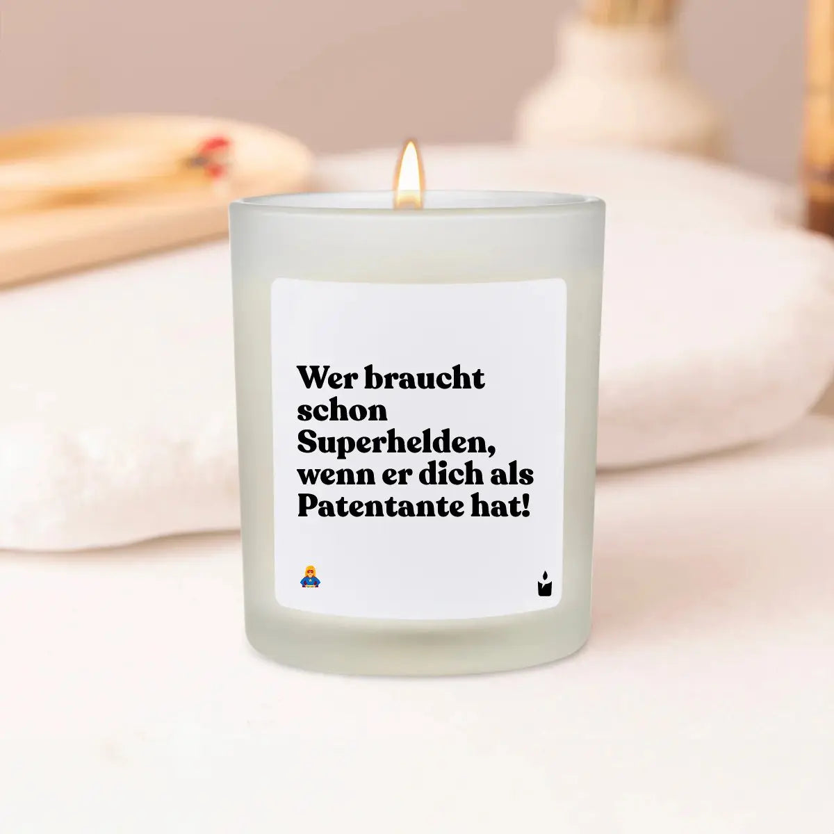 Duftkerze Weiss Woody Wer braucht schon Superhelden, wenn er dich als Patentante hat! von ChattyCandles