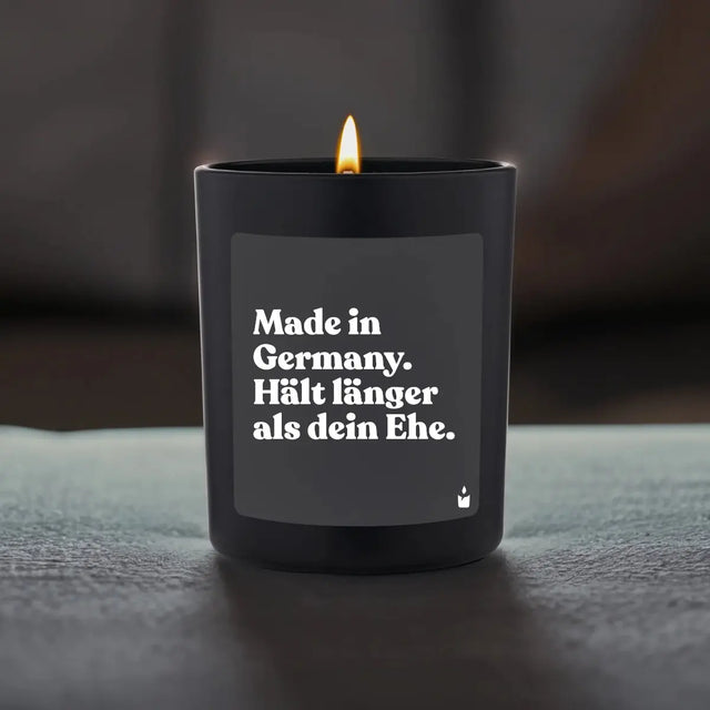 Duftkerze Schwarz Woody Made in Germany. Hält länger als dein Ehe. von ChattyCandles