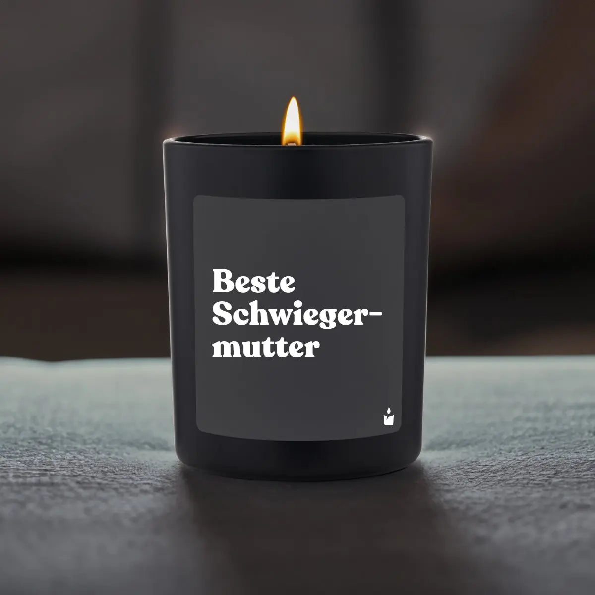 Duftkerze Schwarz Flowery Beste Schwiegermutter von ChattyCandles