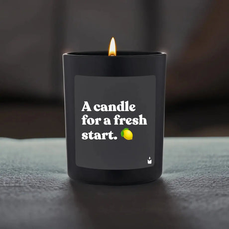 Duftkerze Schwarz Woody A candle for a fresh start. von ChattyCandles
