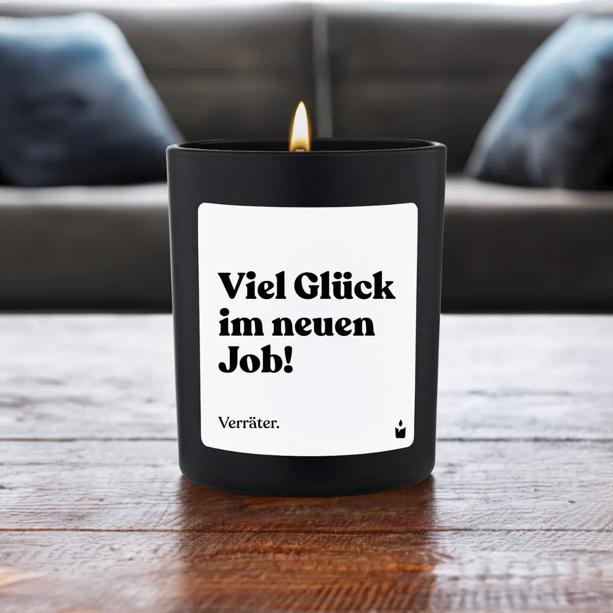 Duftkerze Schwarz Woody Viel Glück im neuen Job! Verräter. von ChattyCandles