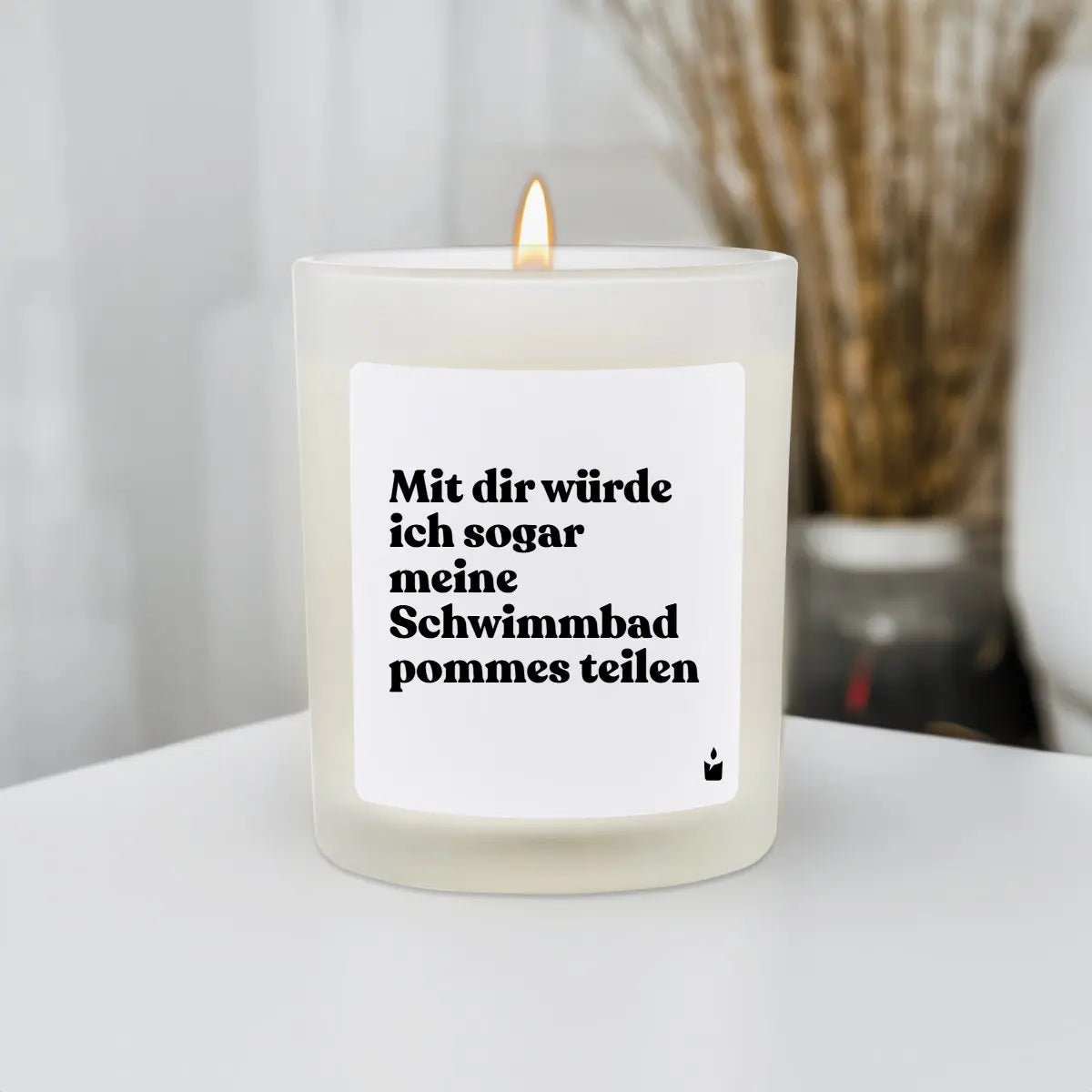 Duftkerze Weiss Flowery Mit dir würde ich sogar meine Schwimmbadpommes teilen von ChattyCandles