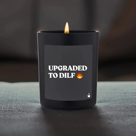 Duftkerze Schwarz Flowery Upgraded to DILF von ChattyCandles