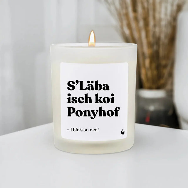 Duftkerze Weiss Flowery S’Läba isch koi Ponyhof von ChattyCandles