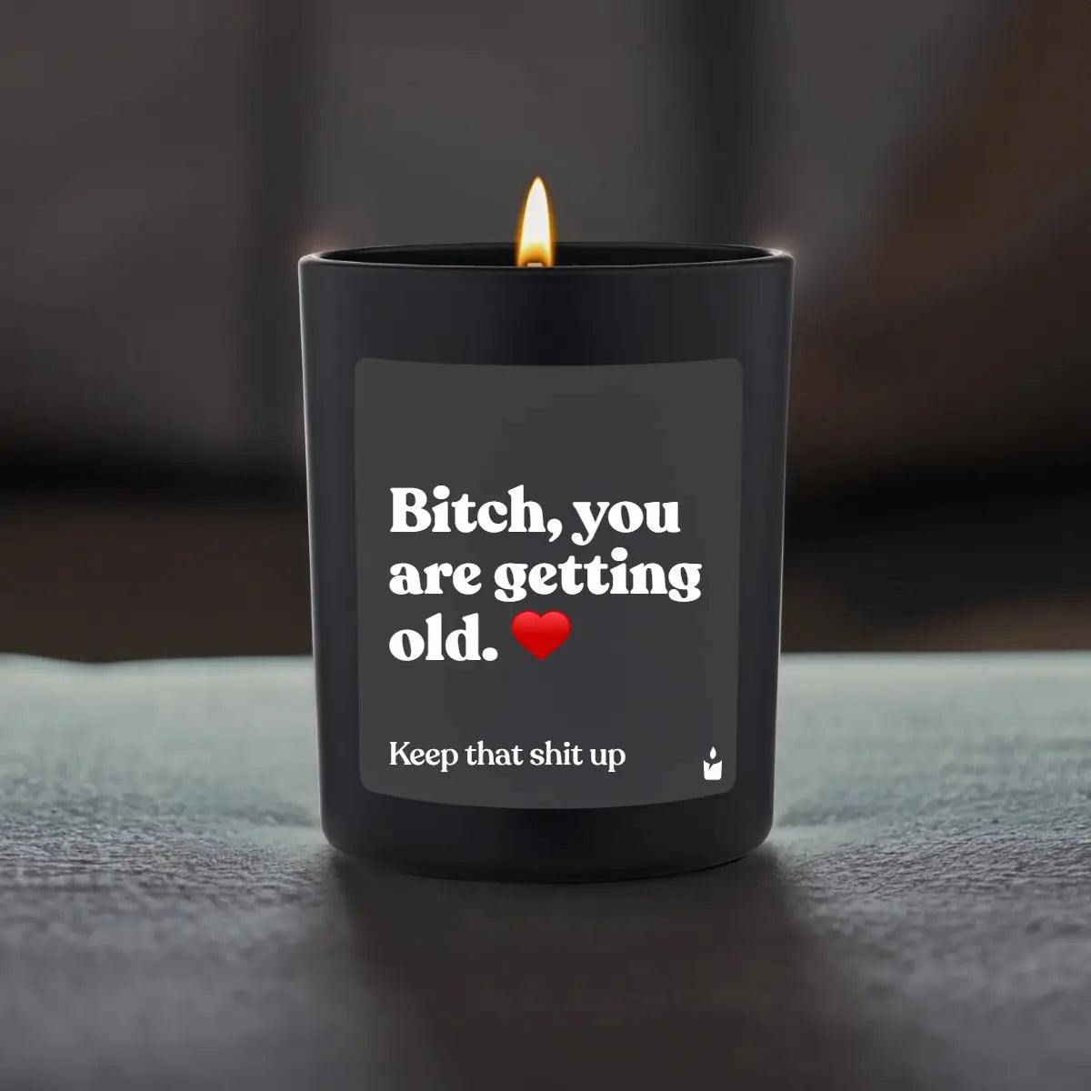 Duftkerze Schwarz Flowery Bitch, you are getting old. von ChattyCandles