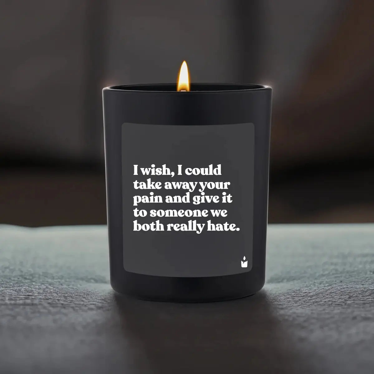 Duftkerze Schwarz Woody I wish, I could take away your pain and give it to someone we both really hate. von ChattyCandles