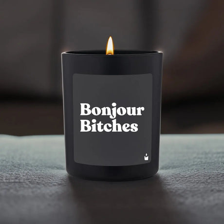 Duftkerze Schwarz Flowery Bonjour Bitches von ChattyCandles